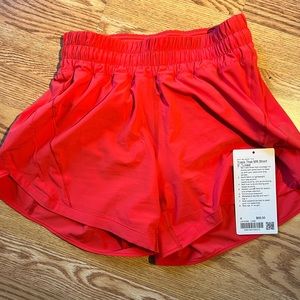 Lululemon Track That MR Short 5” Lined